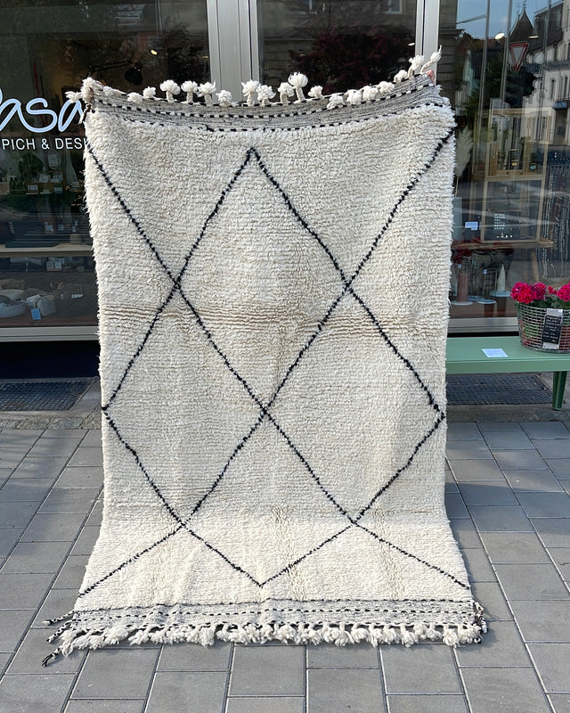 Beni Ourain STRIPE I | M | 1,5 m x 2,80 m