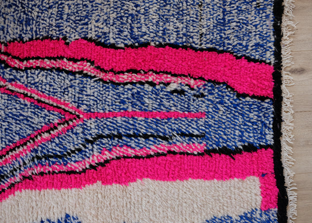 Azilal PINK SHAPE | 2,56 x 1,54 m