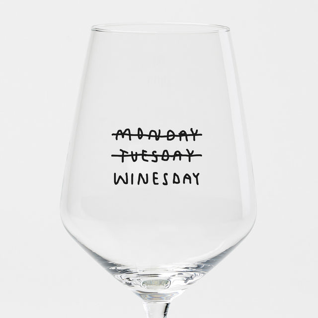 Weinglas "Monday Tuesday WINESDAY" by Johanna Schwarzer