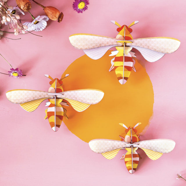 Wanddeko BIG HONEY BEES - Ste of 3 | Bunte Honigbienen aus Karton