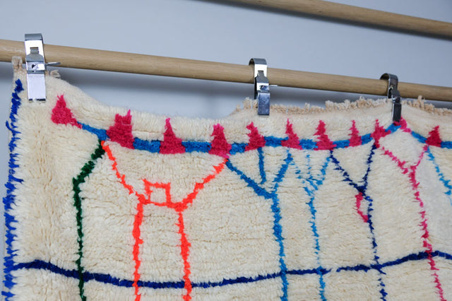 Azilal Colourful Grid | Bunte Linien auf cremefarbenem Grund