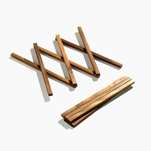 Topf-Untersetzer aus geöltem Nussbaum | 2 Größen