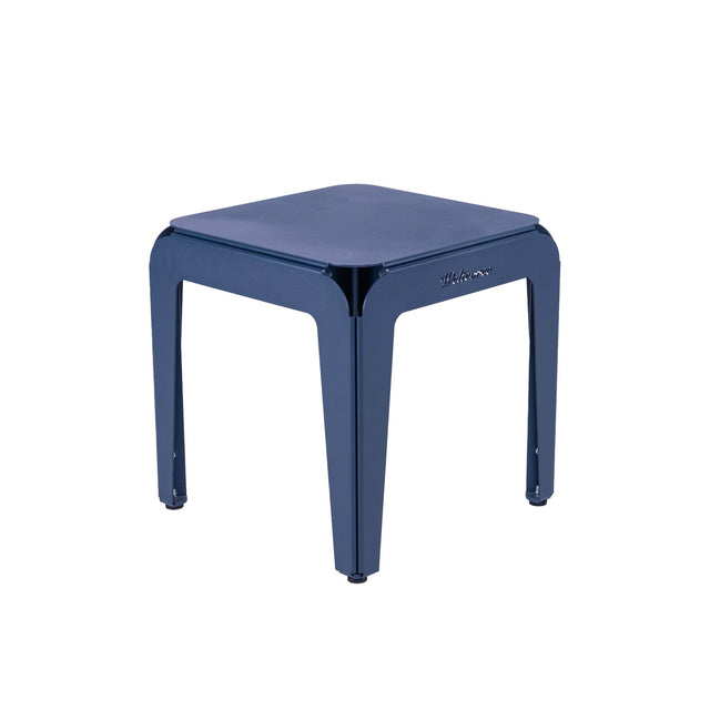 Bended Stool | Hocker & Beistelltisch für den Garten