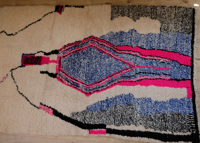 Azilal PINK SHAPE | 2,56  x 1,54 m