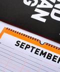 Familienkalender 2027 in Neonorange von FOX&POET