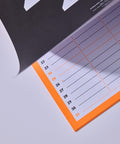 Familienkalender 2027 in Neonorange von FOX&POET