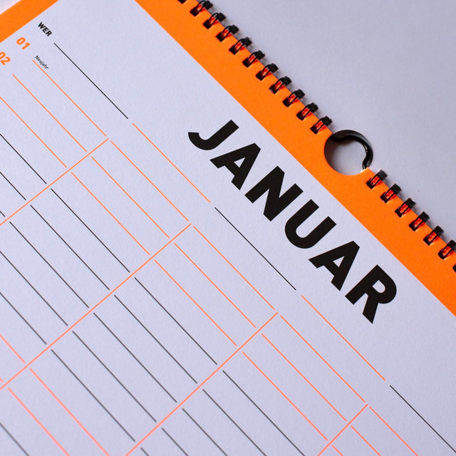 Familienkalender 2027 in Neonorange von FOX&POET