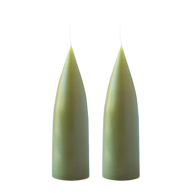 Hohe konische Stumpenkerze in Olive, 20 Zentimeter hoch