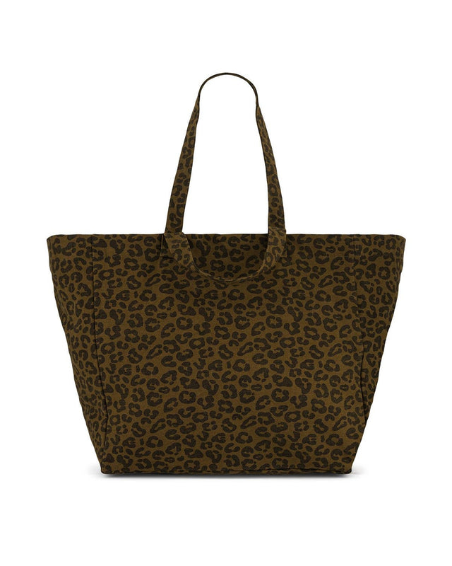 Tote Bag ELISA von Rose in April mit Leoprint auf Olivgrün und zwei langen Henkeln