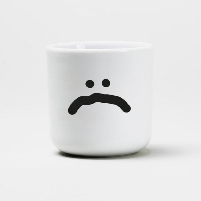 Porzellanbecher "BIPOLAR :(:"  | YAHYA STUDIO