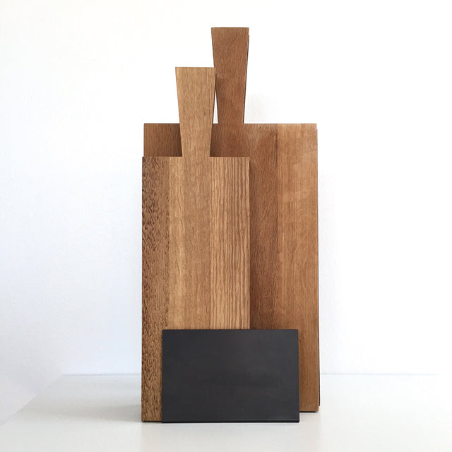 Brettständer aus Schwarzstahl für Schneidebretter | Raumgestalt