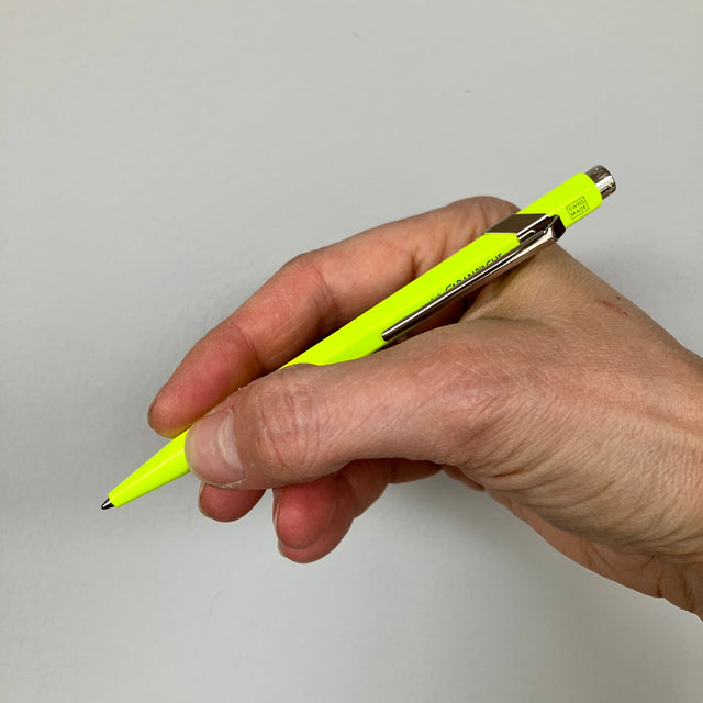 Kugelschreiber Caran d'Ache 849 | Neongelb
